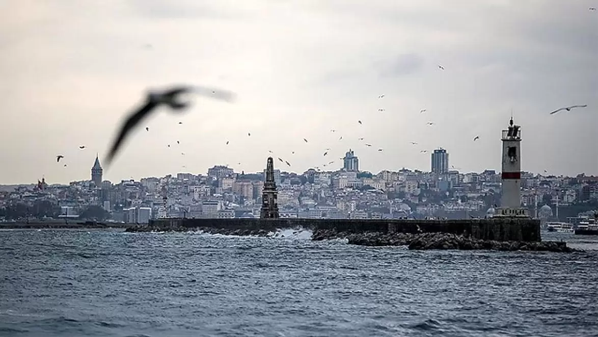 AKOM'dan İstanbul için Fırtına Uyarısı
