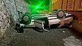 Otomobil 3 Metrelik İstinat Duvarından Okul Bahçesine Uçtu!