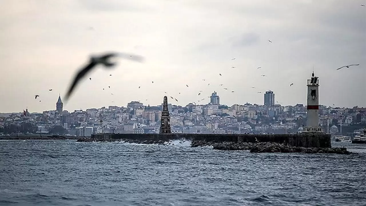 AKOM'dan İstanbul için Fırtına Uyarısı