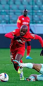 "Ziraat Türkiye Kupası'nda 24 Erzincanspor ile Çorum FK Kritik Mücadelede Karşı Karşıya!"