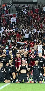 Kırmızı-Siyahlılar Trendyol 1. Lig'e galibiyetle başladı, tribünler coştu!