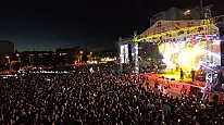 ÇORUM’DA FESTİVAL HEYECANI BAŞLIYOR: 6 GÜN BOYUNCA MÜZİK, KÜLTÜR VE SPOR RÜZGÂRI ESECEK!