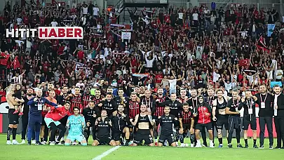 Kırmızı-Siyahlılar Trendyol 1. Lig'e galibiyetle başladı, tribünler coştu!