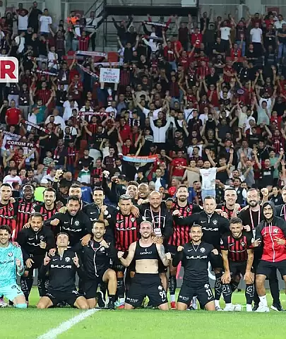 Kırmızı-Siyahlılar Trendyol 1. Lig'e galibiyetle başladı, tribünler coştu!