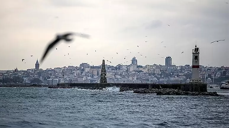 AKOM'dan İstanbul için Fırtına Uyarısı