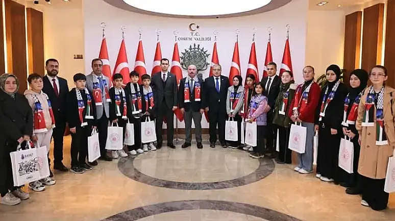 Vicdanın En Güçlü Kanıtı: Çorumlu Öğrencilerden Gazze'ye Umut Dolu Mektuplar!